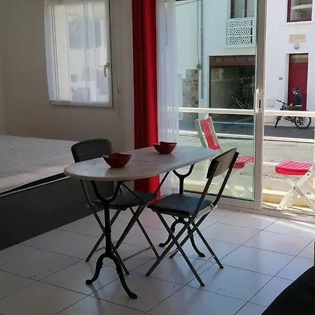Studio Le Parc, 3 Min A Pied De La Mer Et Des Commerces 아파트