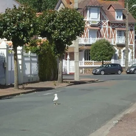 Studio Le Parc, 3 Min A Pied De La Mer Et Des Commerces