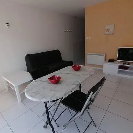 Studio Le Parc, 3 Min A Pied De La Mer Et Des Commerces